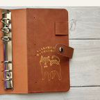 いぬヘルプ手帳:ブラウン(バインダー式)｜愛犬の通院・体調管理が一冊で｜犬の健康管理手帳