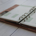 ねこヘルプ手帳:ピンク(バインダー式)｜猫の通院・体調管理が一冊で｜猫の健康管理手帳 - もしもshop Helmo